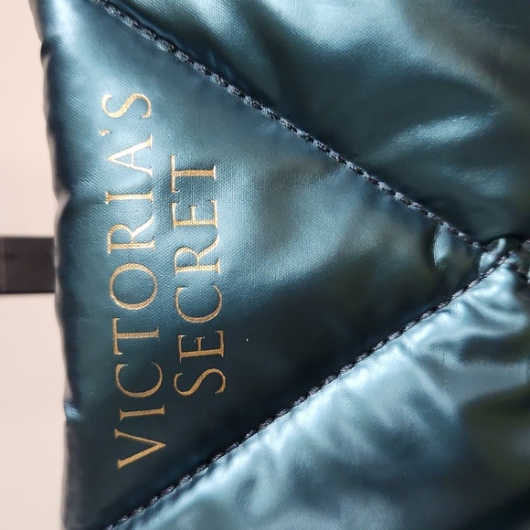 Victoria's Secret Quilted Blue Tote Bag - Picture 5 of 8